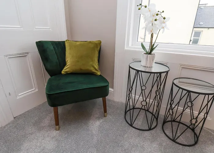 Tower View * Скарборо