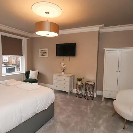 Tower View * Scarborough